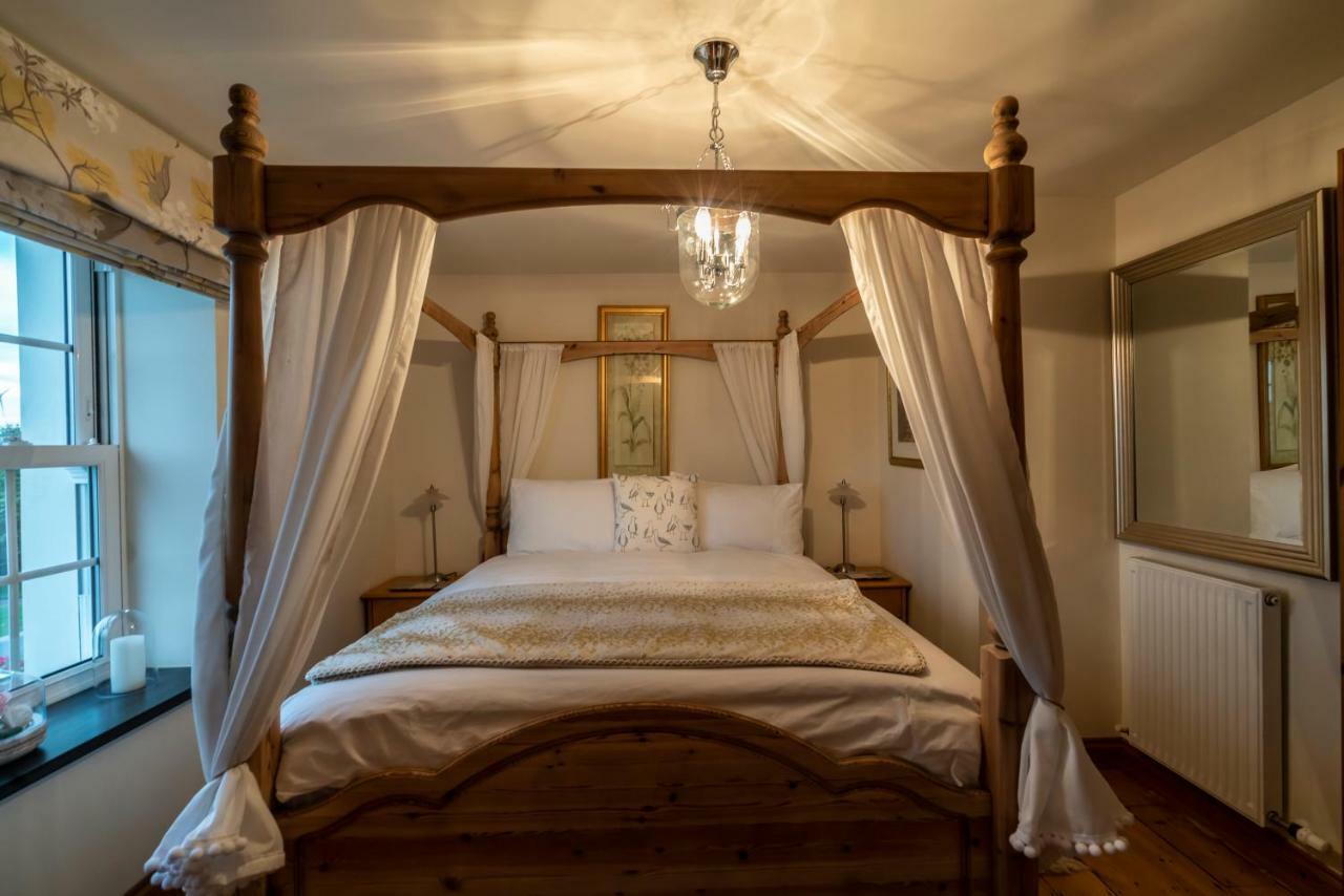 Bed and Breakfast Melorne Farm Кэмелфорд Экстерьер фото