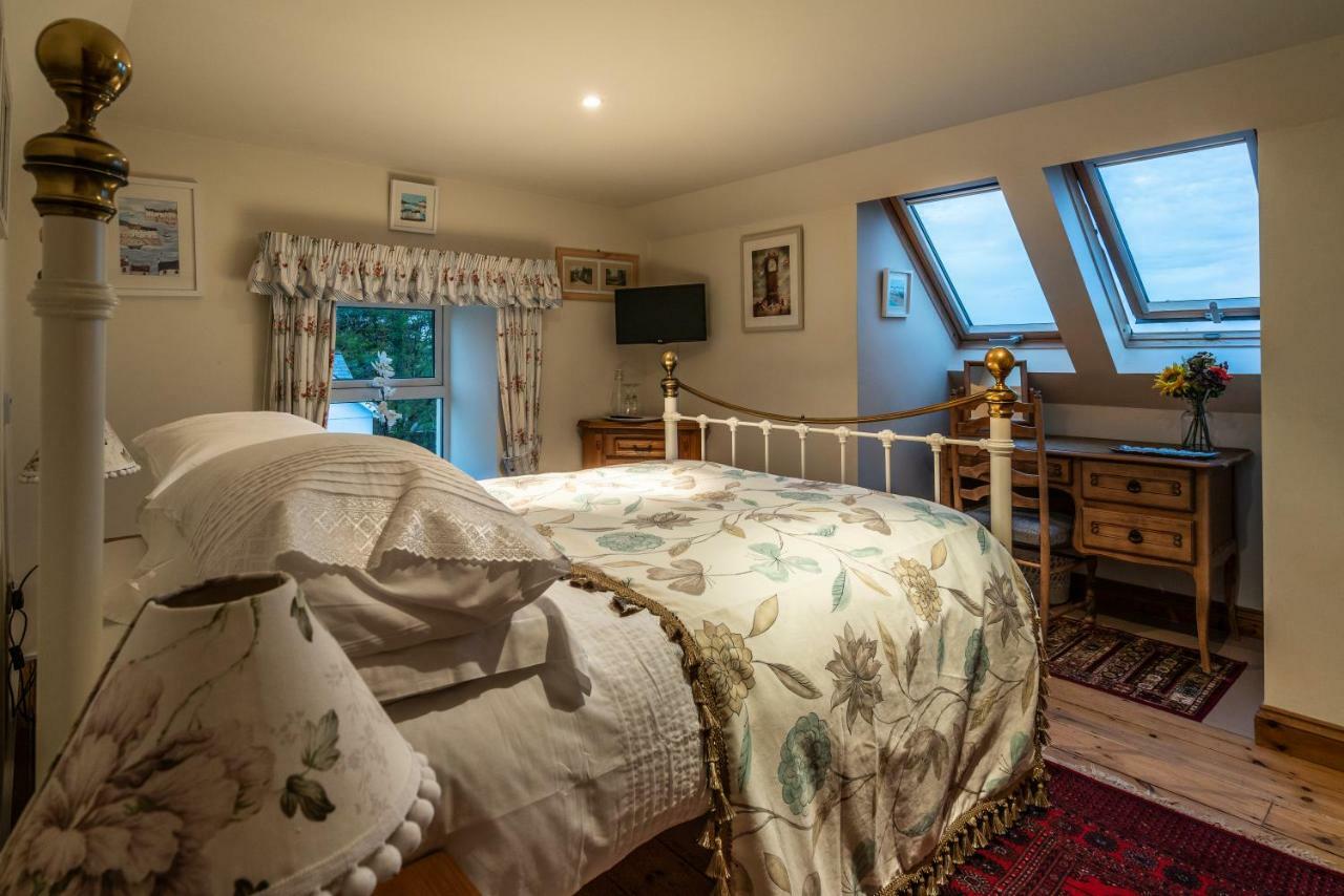 Bed and Breakfast Melorne Farm Кэмелфорд Экстерьер фото