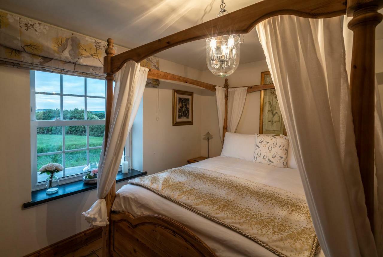 Bed and Breakfast Melorne Farm Кэмелфорд Экстерьер фото