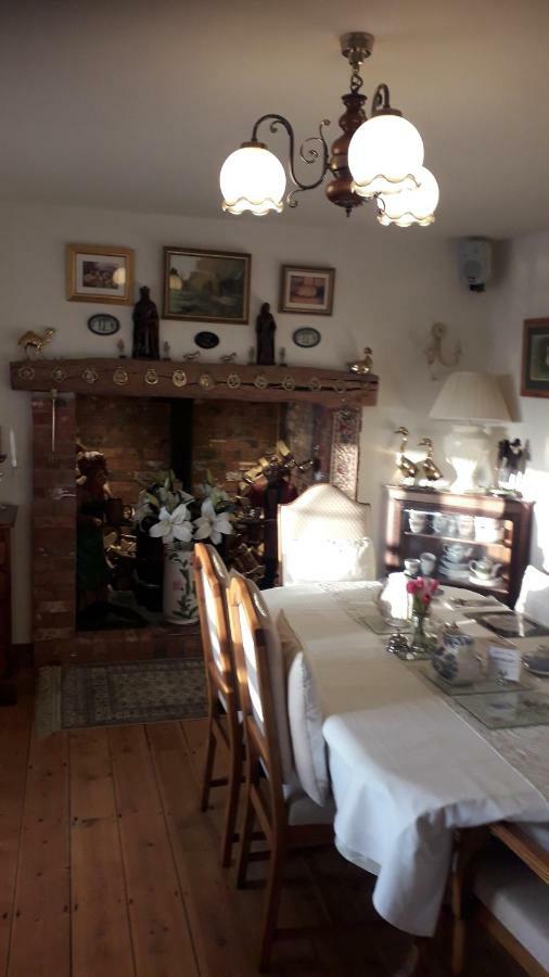 Bed and Breakfast Melorne Farm Кэмелфорд Экстерьер фото